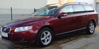 Volvo V70 D5